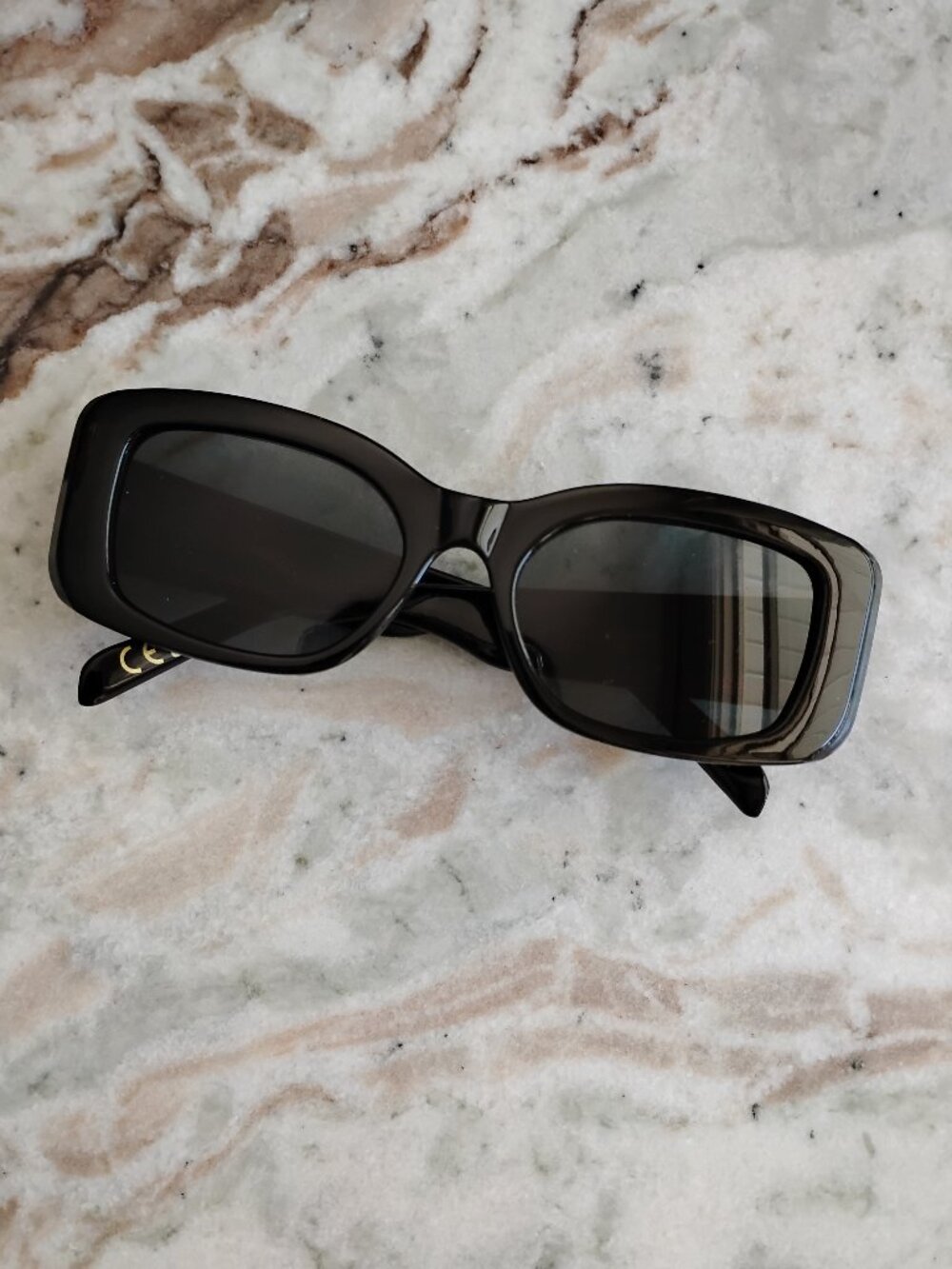 EUC Mango Rectangle Sunglasses